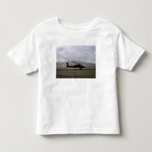 Camiseta Infantil Uma descolagem de AH-64A Apache