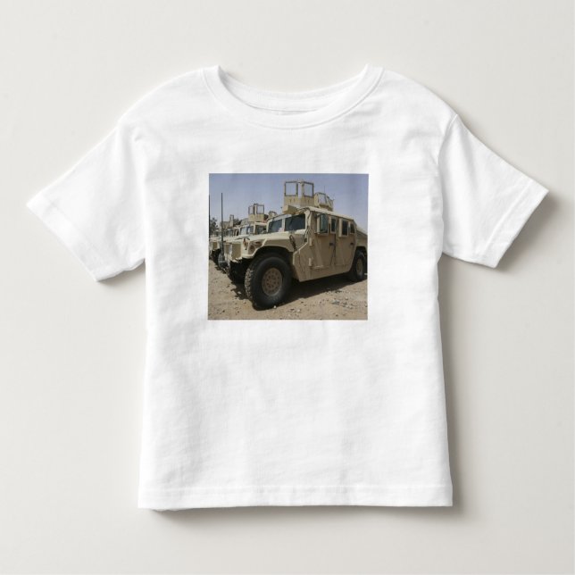 Camiseta Infantil Uma fileira de humores da Política Militar da Task (Frente)