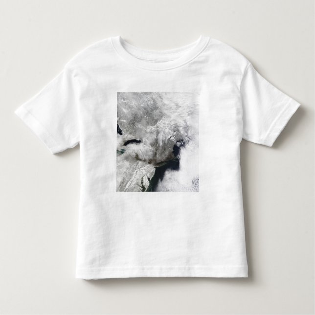 Camiseta Infantil Uma forte tempestade de inverno (Frente)