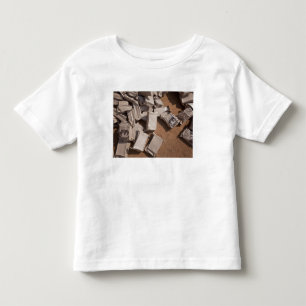 Camiseta Infantil Uma pilha das refeições prontos para comer