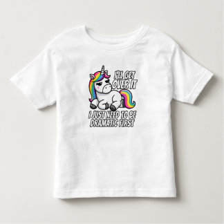 Camiseta Infantil Unicórnio Dramático Superando Estilo