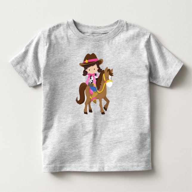 Camiseta Infantil Vaqueira, Xerife, Cavalo, Faroeste, Cabelo Castanh (Frente)