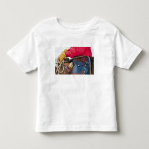 Camiseta Infantil Vaqueiro a Cavalo usando Chapas de Couro