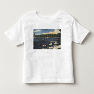 Camiseta Infantil Vista do lago, costa Árvore-Alinhada