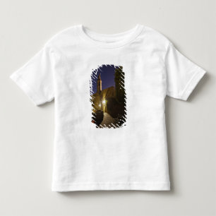 Camiseta Infantil Vista noturna da igreja ao anoitecer, Pienza, Itál