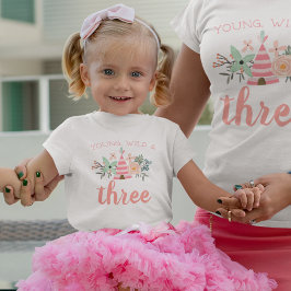 Camiseta Infantil Young, Wild & Three Birthday