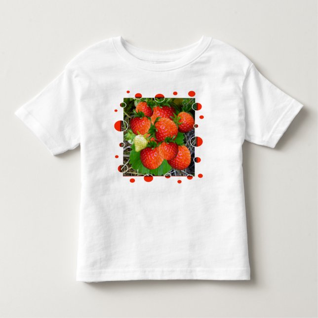 Camiseta Infantil YUMMY STRAWBERRYS T-Shirt (Frente)