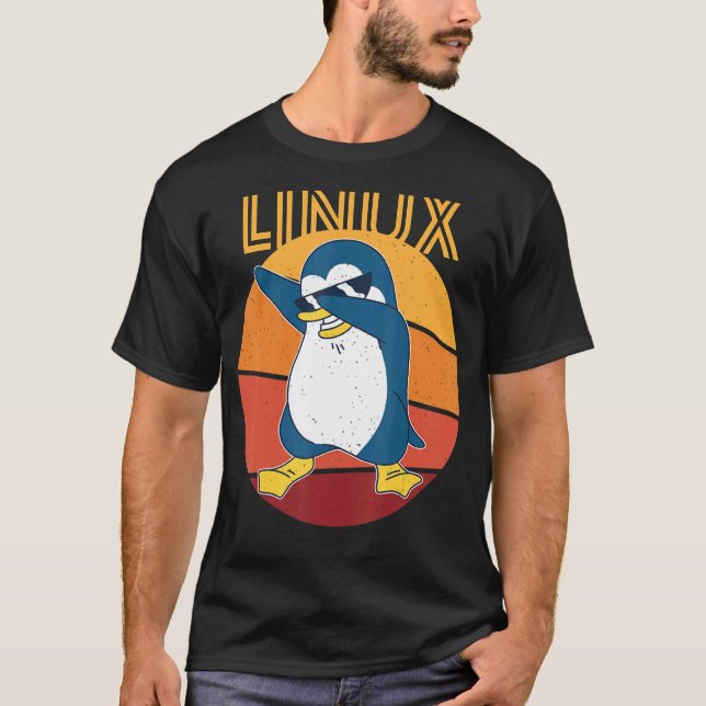 Camiseta Informática do Nerd Penguin Legal Admin Linux (Frente)