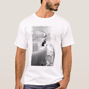 Camiseta Infravermelho, Preto e Branco, xícara, vidro, café