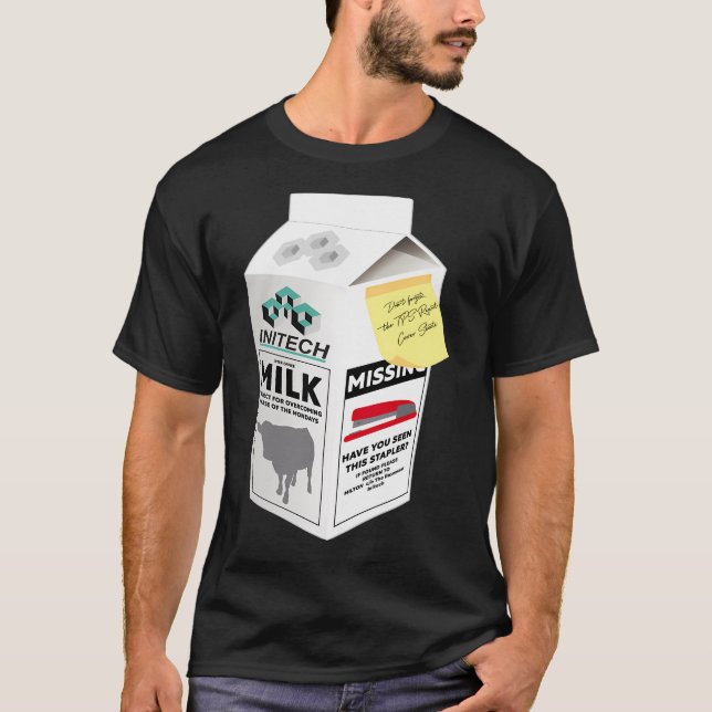 Camiseta Initech Grampo Vermelho Faltando do Milton (Frente)