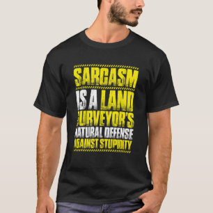 Camiseta Inquérito aos Sarcasm Land Surveyor