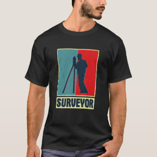 Camiseta Inquérito geodésico que investiga teodolite pro en