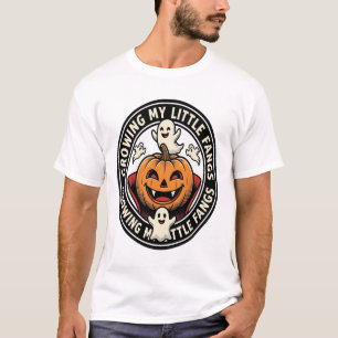 Camiseta Insígnia de Abóbora de Vampiro Crescendo Meus Pequ