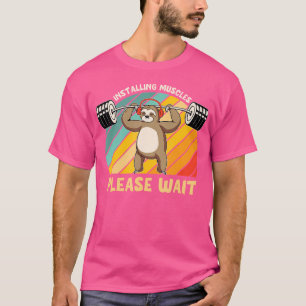 Camiseta Instalando Músculos Por Favor Aguarde - Musculação