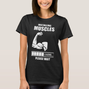 Camiseta Instale Músculos Por Favor Espere Gym Bodybuilding