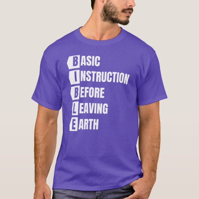 Camiseta Instrução básica de bíblia antes de deixar a Terra (Frente)