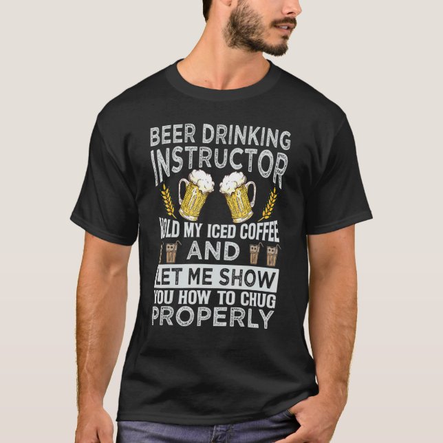 Camiseta Instrutor Beer Segure minhas Piadas de Bar de Café (Frente)