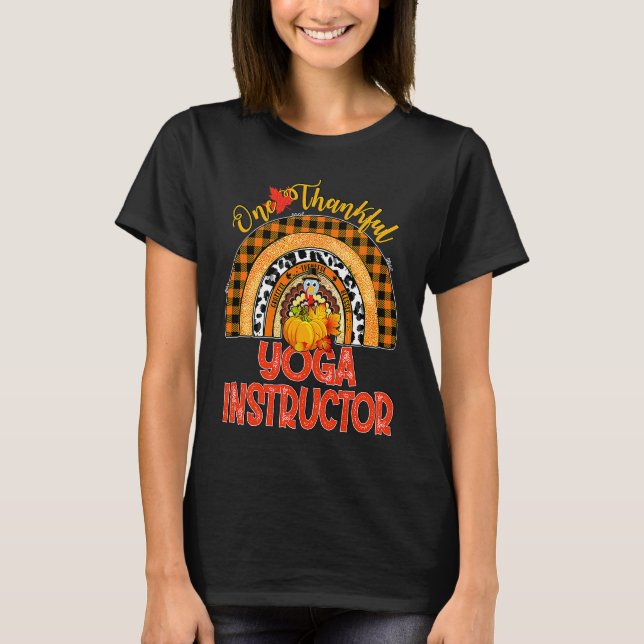 Camiseta Instrutor de Yoga Grato Arco-Íris Um (Frente)