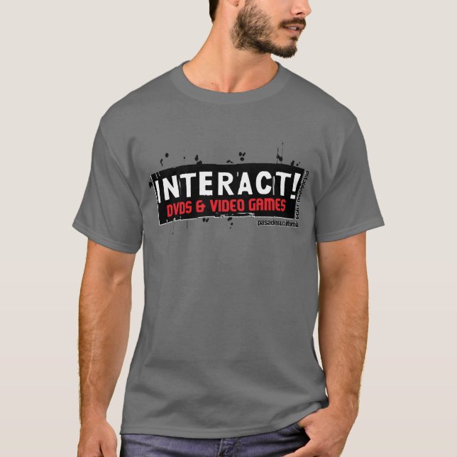 Camiseta Interativo! Branco sobre o vermelho (Frente)