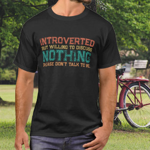 Camiseta Introvertido Discute Nada Retro Angustiado