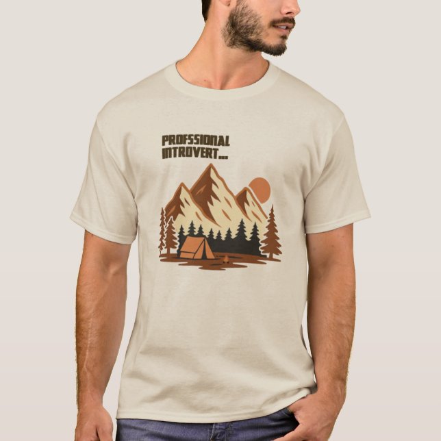Camiseta Introvertido Montanhista Profissional (Frente)