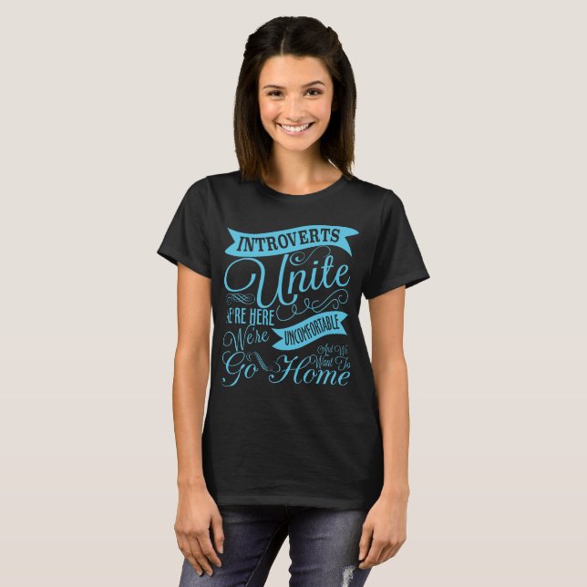 Camiseta Introverts unem o t-shirt (Frente Completa)
