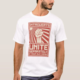 Camiseta Introverts unem-se separada em suas próprias casa
