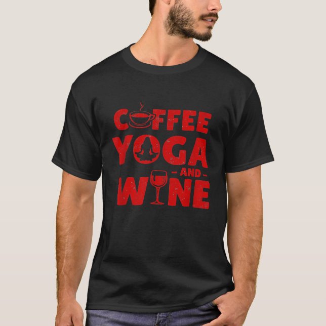 Camiseta Ioga de Café e Vinho Divertido (Frente)