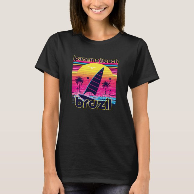 Camiseta Ipanema Beach Retro 80s Style Souvenir Beach (Frente)