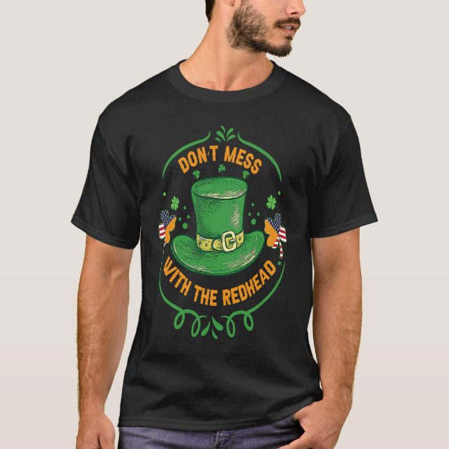 Camiseta Ireland USA Flag Shamrock I Don't Mess with the Re (Frente)