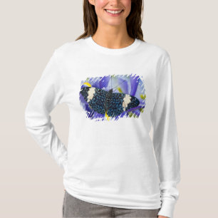 Camiseta Íris Roxa de Borboleta Tropical