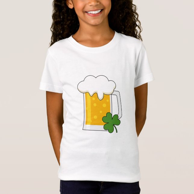 Camiseta Irish Beer Mug com Shamrock Clover (Frente)