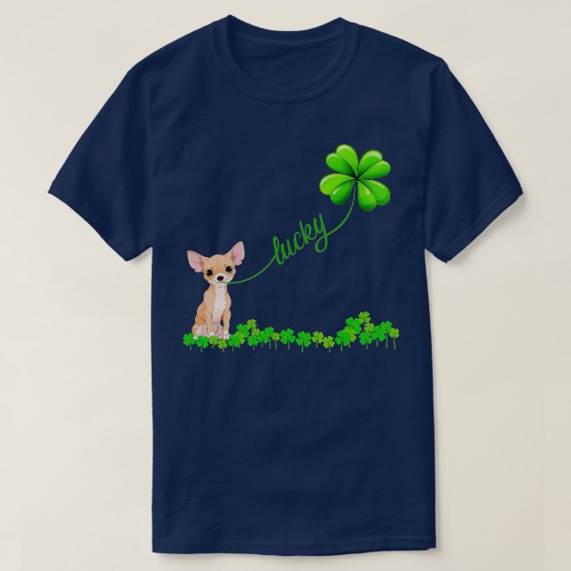 Camiseta Irish Lucky com chihuahua (Frente do Design)