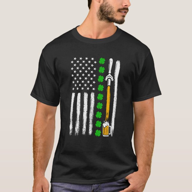 Camiseta Irish Shamrock American Flag Draft Beer Rua Patric (Frente)