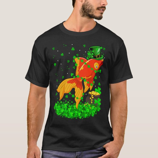 Camiseta Irish Shamrock Leprechaun Goldfish St Patrick's Da (Frente)
