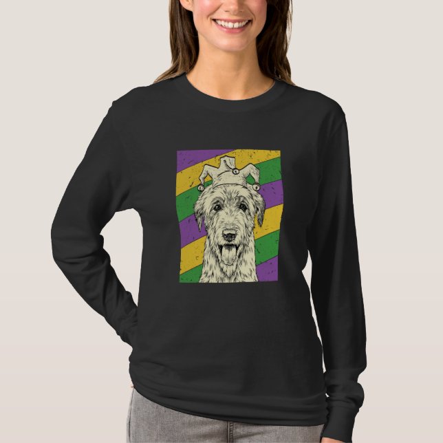 Camiseta Irish Wolfhound Jester Mardi Gras Dog Mom or Dad (Frente)