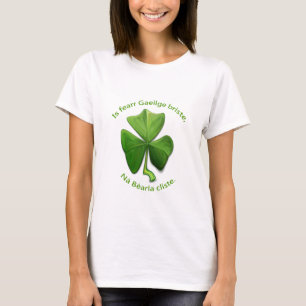 Camiseta Irlandês quebrado é melhor que inglês inteligente.