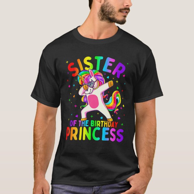 Camiseta Irmã Da Princesa de Aniversário A Bater Unico (Frente)