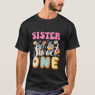 Camiseta Irmã Do Primeiro Aniversário Do Doce Festa De Donu