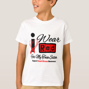 Camiseta Irmã gêmea - eu visto a doença cardíaca vermel