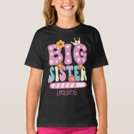 Camiseta Irmã Mais Velha carregando Promovida a Irmã Mais V