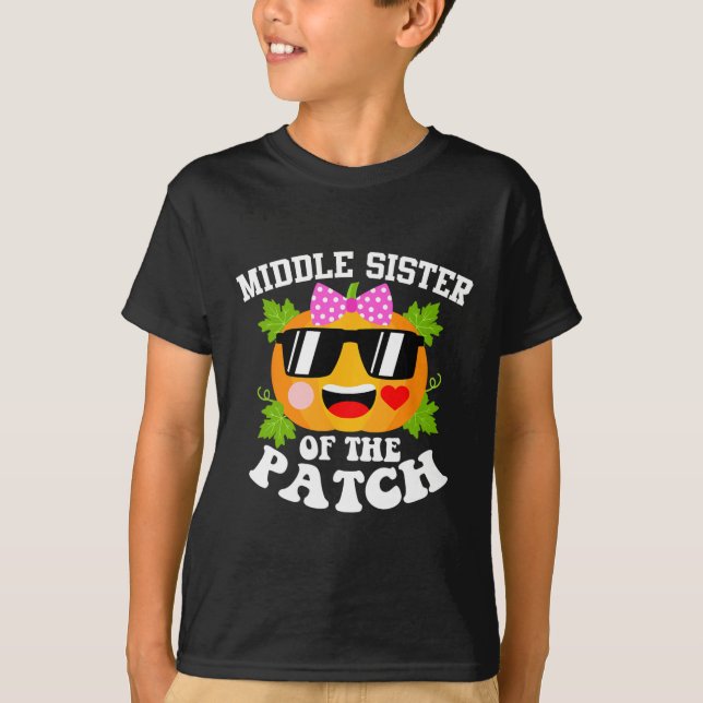 Camiseta Irmã Média Pumpkin Do Hallowee Engraçado Do Patch (Frente)