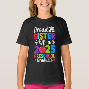 Camiseta Irmã Orgulhosa da Turma de 2025 Graduada no Pré-Es
