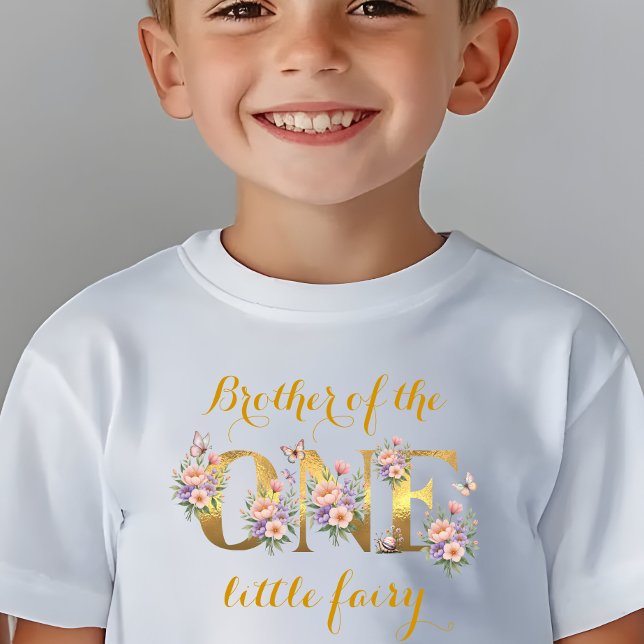 Camiseta Irmão da festa do primeiro aniversario de fadas (Criador carregado)