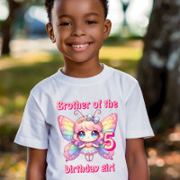 Irmão da menina de aniversário da fada borboleta a