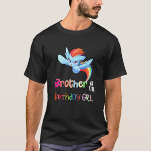Camiseta Irmão Da Princesa de Aniversário Chuva Unicórn
