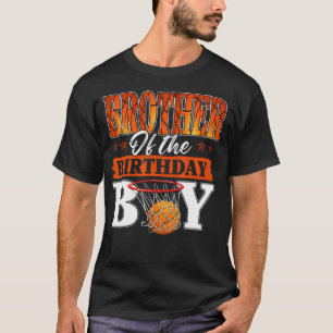 Camiseta Irmão de Basquete do Menino que Faz Aniversário Fa
