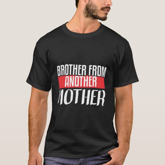 Camiseta Irmão De Outra Mãe (Frente)