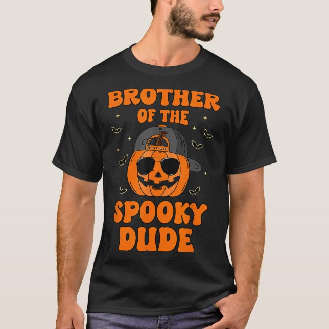 Camiseta Irmão Do Cara Louco De Halloween Pumpkin Nascido (Frente)