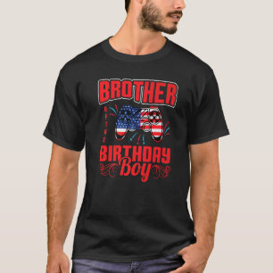 Camiseta Irmão Do Garoto De Aniversário Nos Us Sinalizador